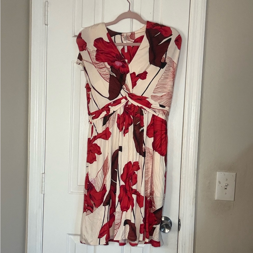 *NWT* SOFT JERSEY - Twist Short Bra Dress